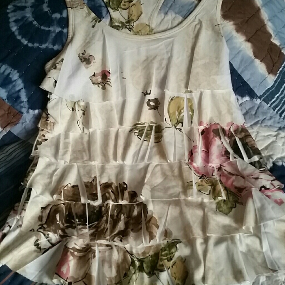 Women's shirt